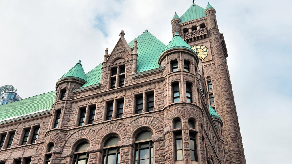 Minneapolis council votes 9-4 to eliminate safety office; Mayor Frey meeting with council members — Hastings Government news