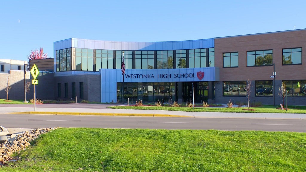 Westonka schools develop AI policymaking group to prepare for evolving technology — WCCO / CBS Minnesota, Hastings Technology news