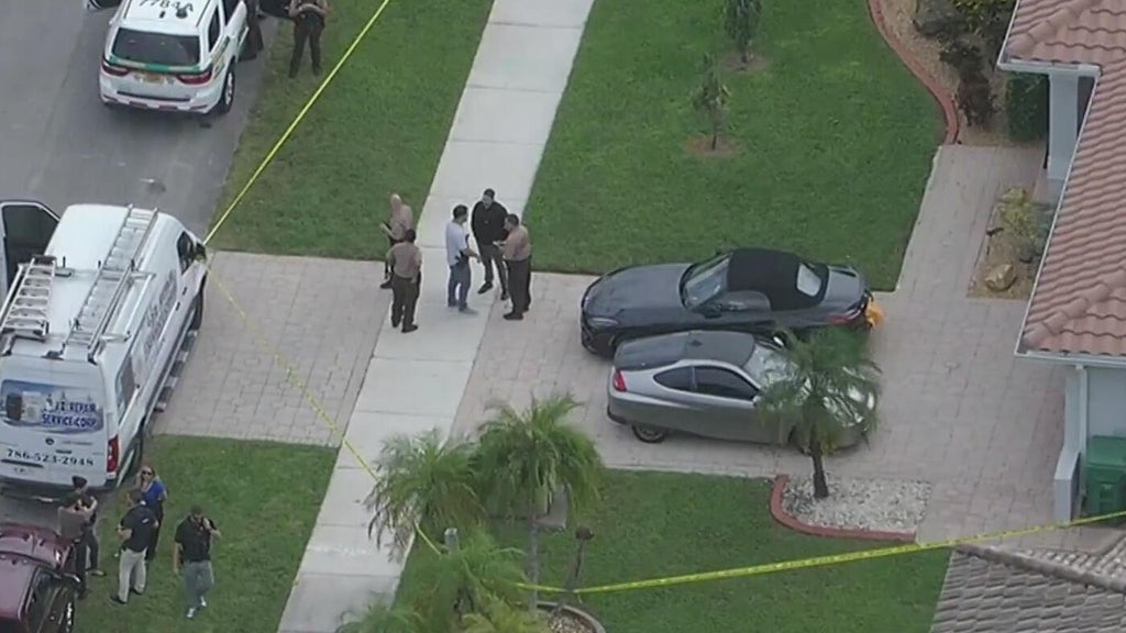 Man dead, woman hospitalized after domestic shooting in southwest Miami-Dade neighborhood, deputies say — CBS Miami, Hastings Health news