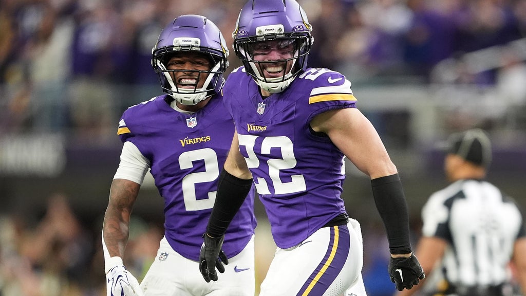 Vikings defense clamps down on Daniel Jones and the Colts for a 16-10 victory to stay undefeated — WCCO / CBS Minnesota, Hastings Arts news