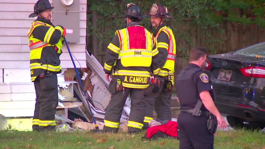 Man blew through Bloomington stop sign, hit car, which then struck home, police say — WCCO / CBS Minnesota, Hastings Community news