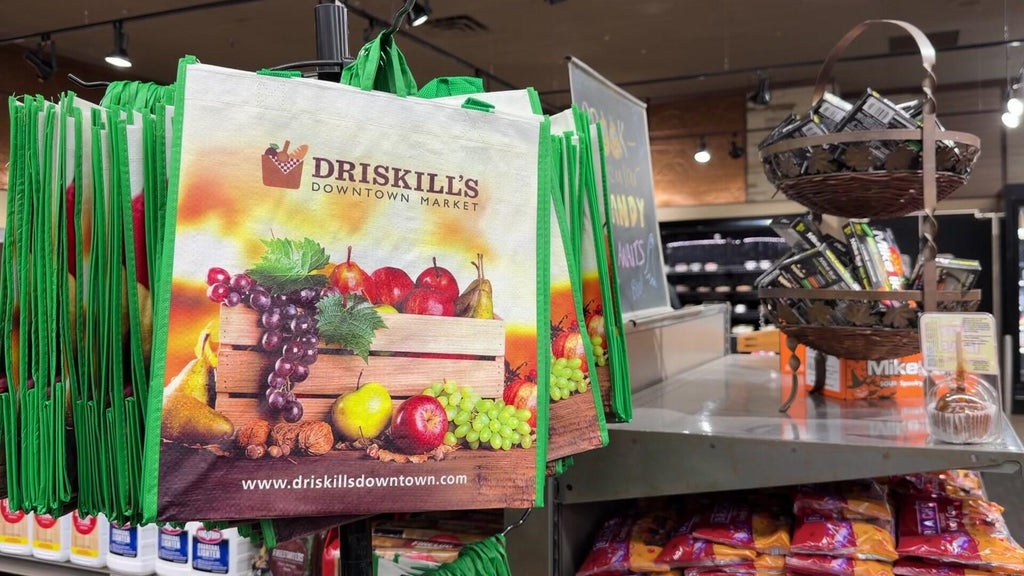Hopkins grocery store seeks community support amid sales struggles — WCCO / CBS Minnesota, Hastings Government news