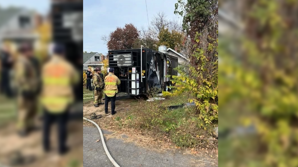 3 adults hospitalized after fire at food truck on St. Paul's east side — WCCO / CBS Minnesota, Hastings Dining news