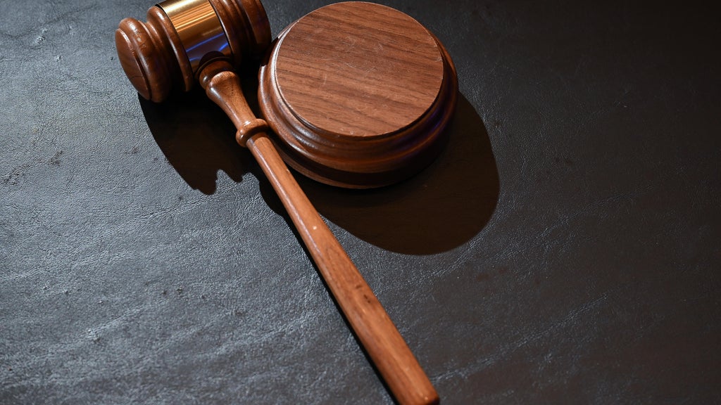Man tried to pull woman out of her St. Paul apartment window, charges say — WCCO / CBS Minnesota, Hastings Health news