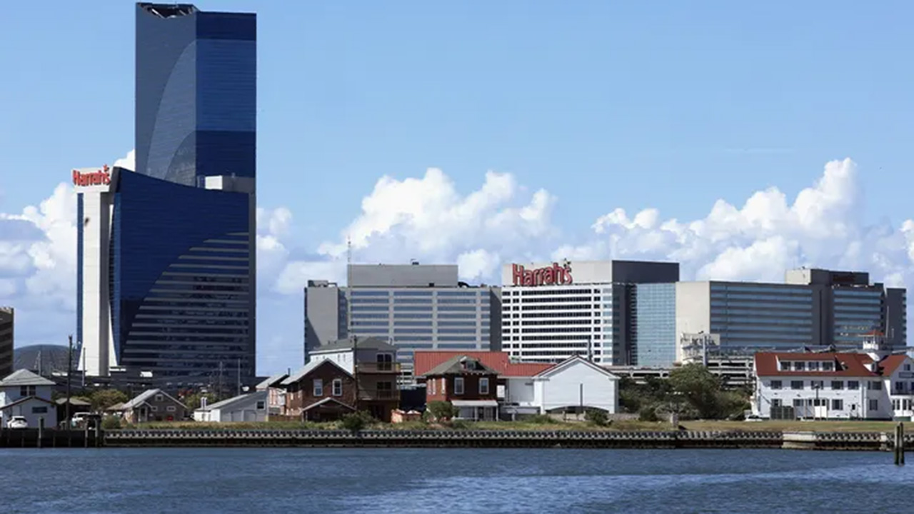 Middle school teacher arrested in alleged prostitution scheme at casino hotel — Hastings Schools news